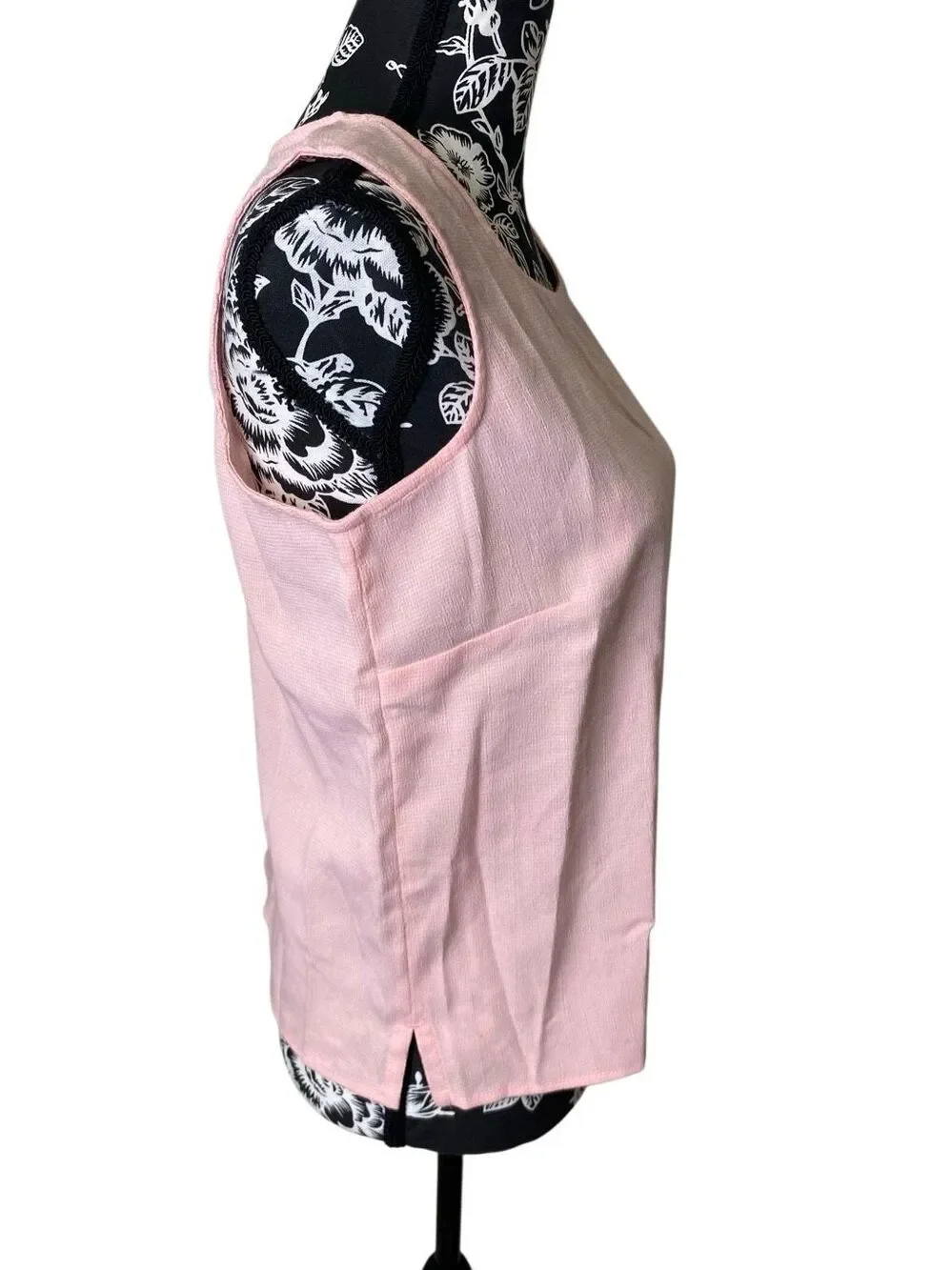 Christopher & Banks Pink Sleeveless Blouse Scoop Neck Side Slit Career Casual